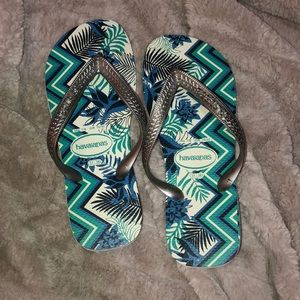 Brand new Havaianas